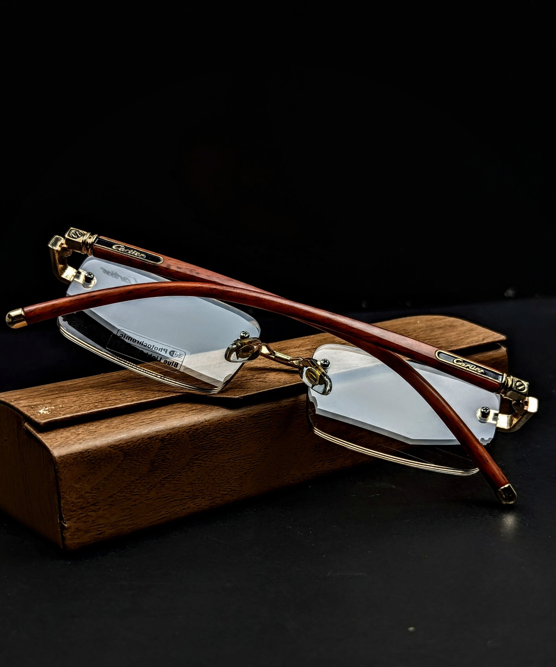 C A R T I E R~styles premium quality photocromic glasses| - Image 2