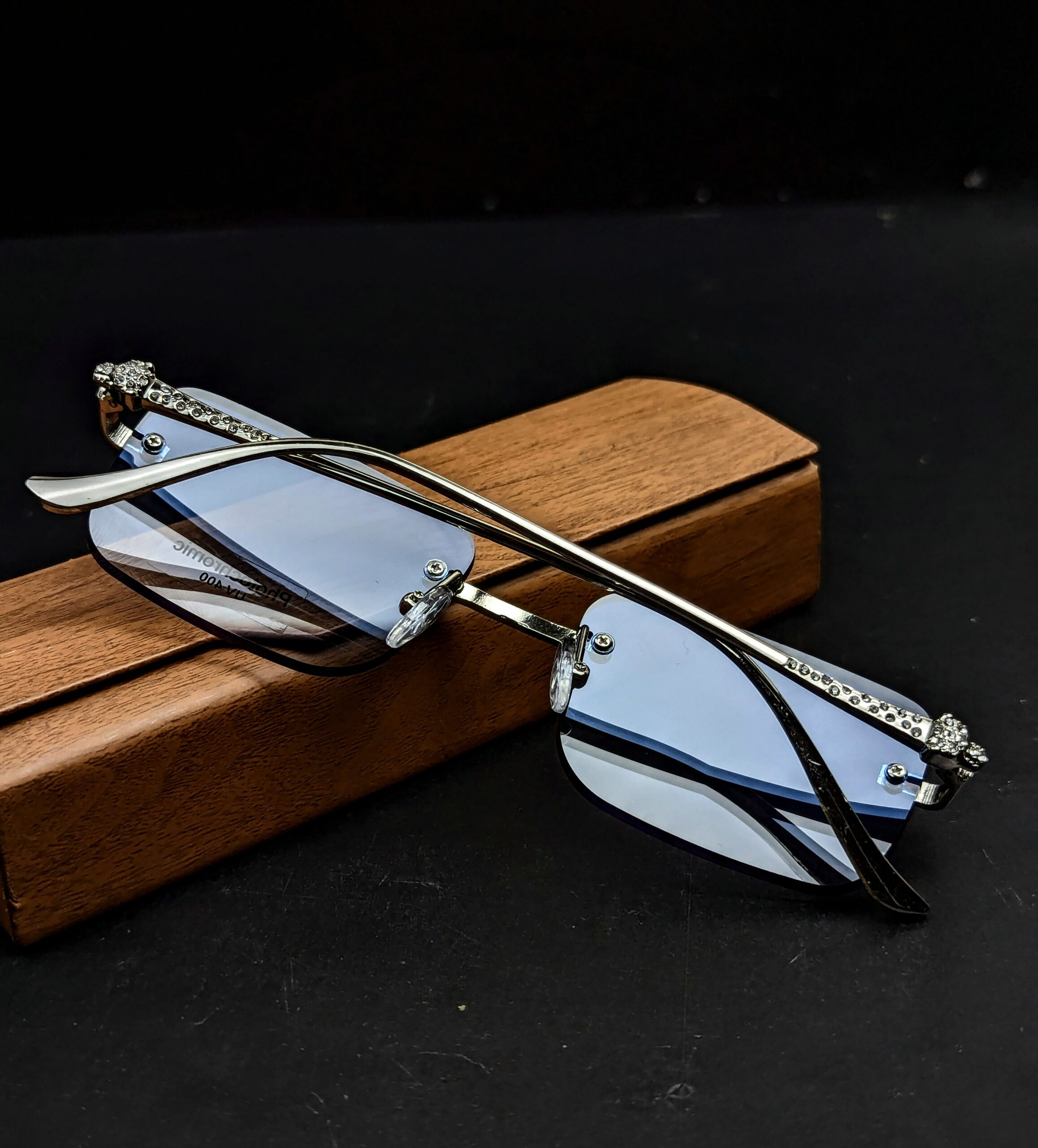 ~C A R T I E R~styles premium quality photocromic glasses| - Image 3