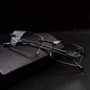 ~C A R T I E R~styles premium quality photocromic glasses|