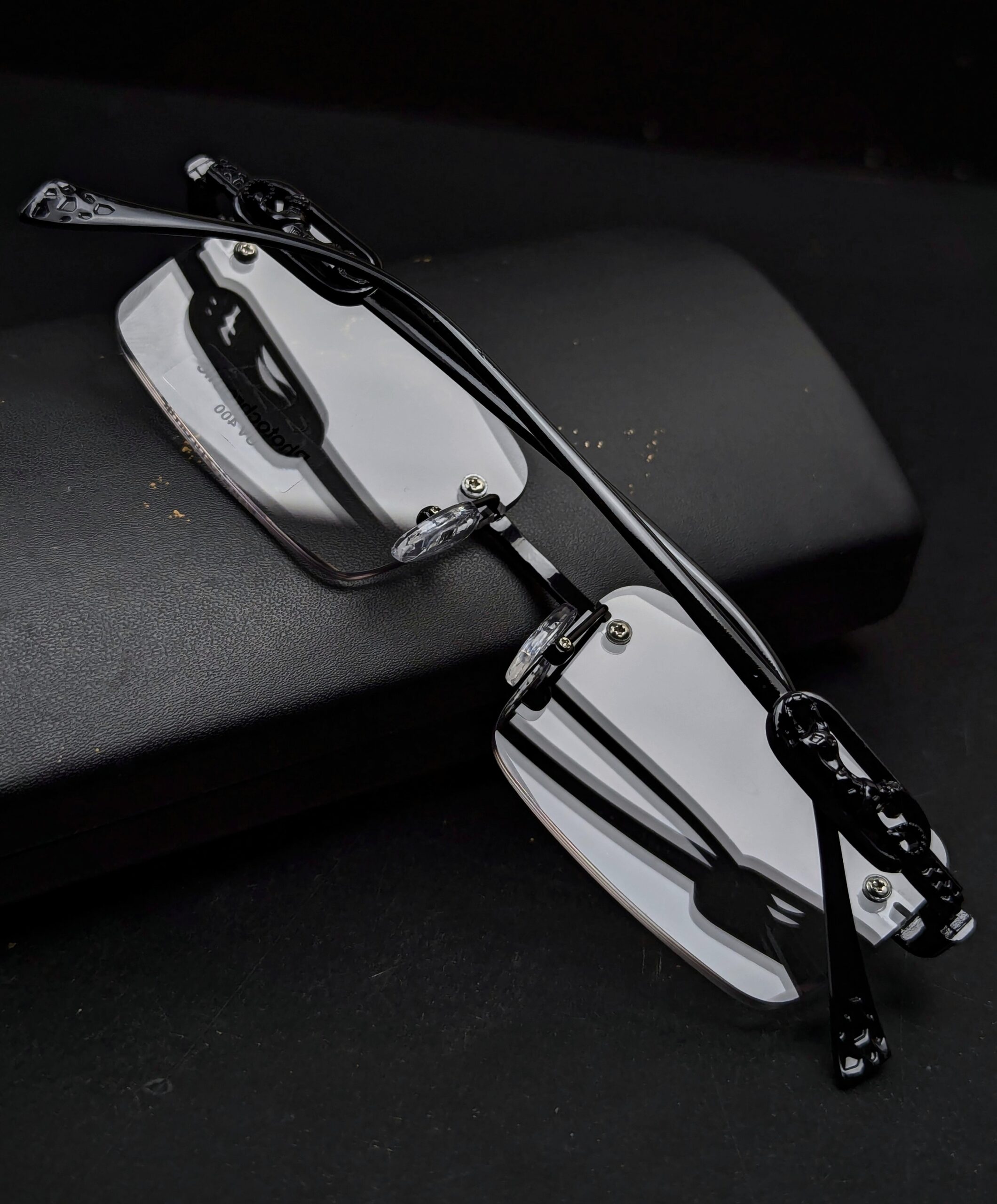 ~C A R T I E R~styles premium quality photocromic glasses| - Image 4