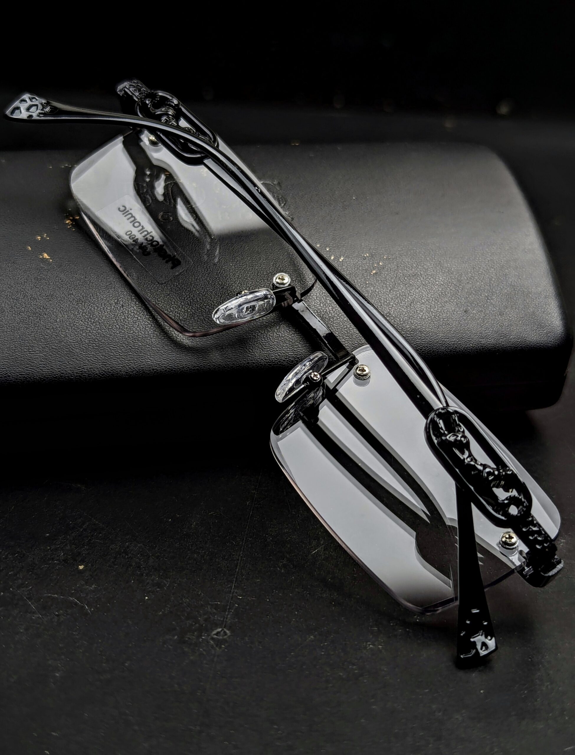 ~C A R T I E R~styles premium quality photocromic glasses| - Image 2