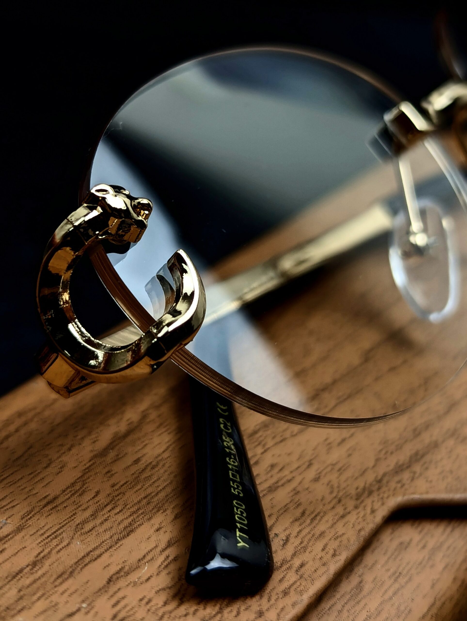 C A R T I E R~styles premium quality photocromic glasses| - Image 2