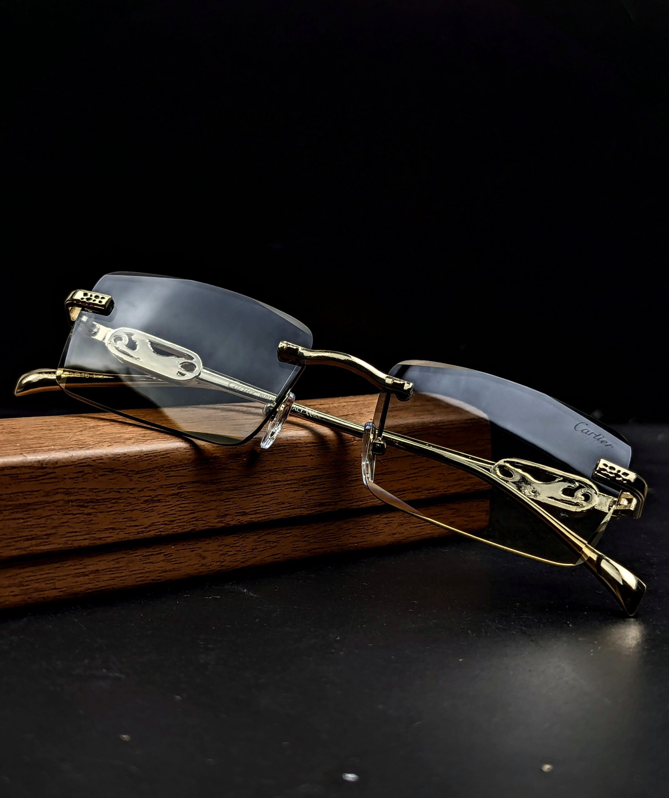 C A R T I E R~ Hot fashions quality sunglasses|