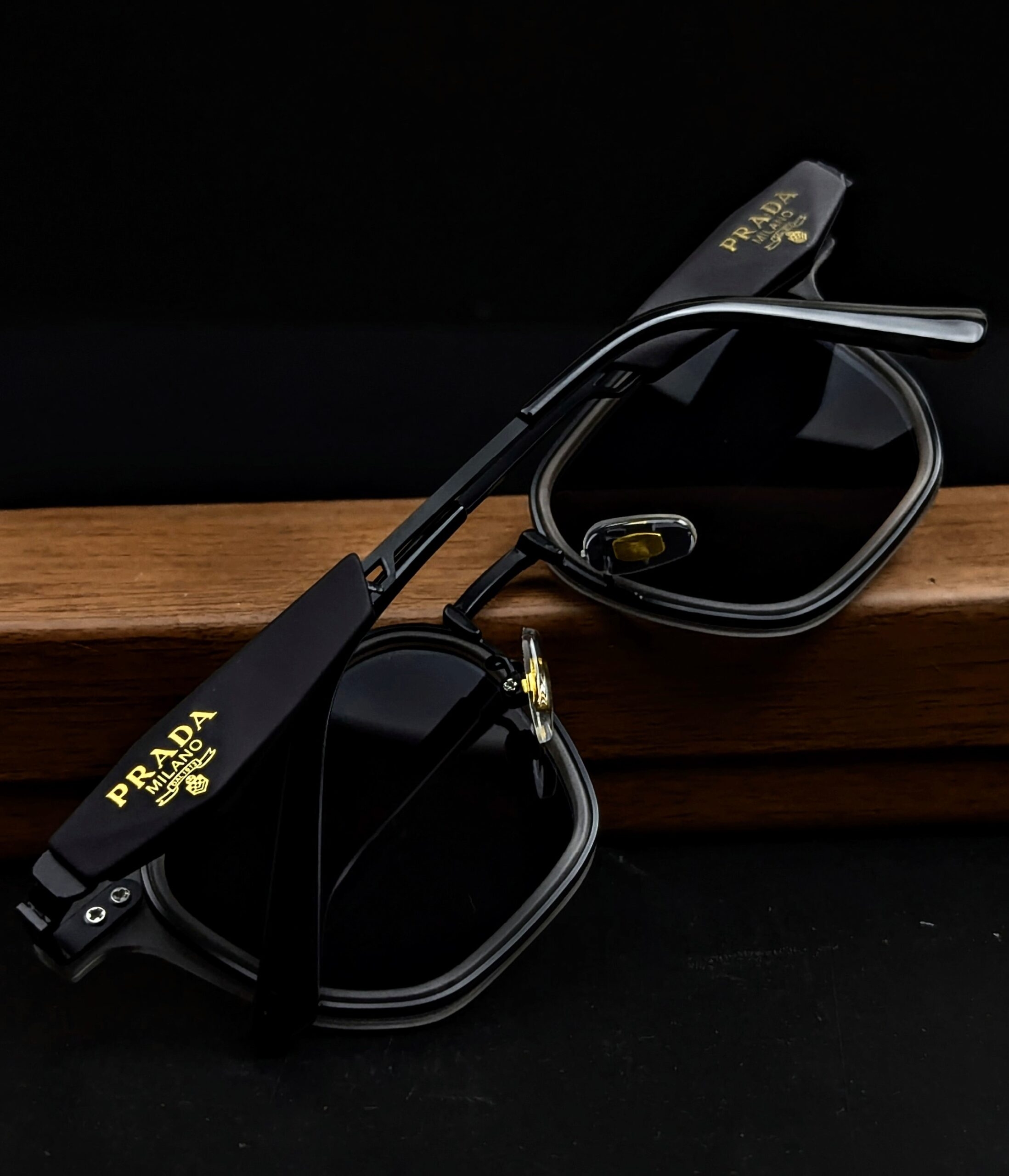 P R A D A Quality Luxury unisex Sunglasses| - Image 3