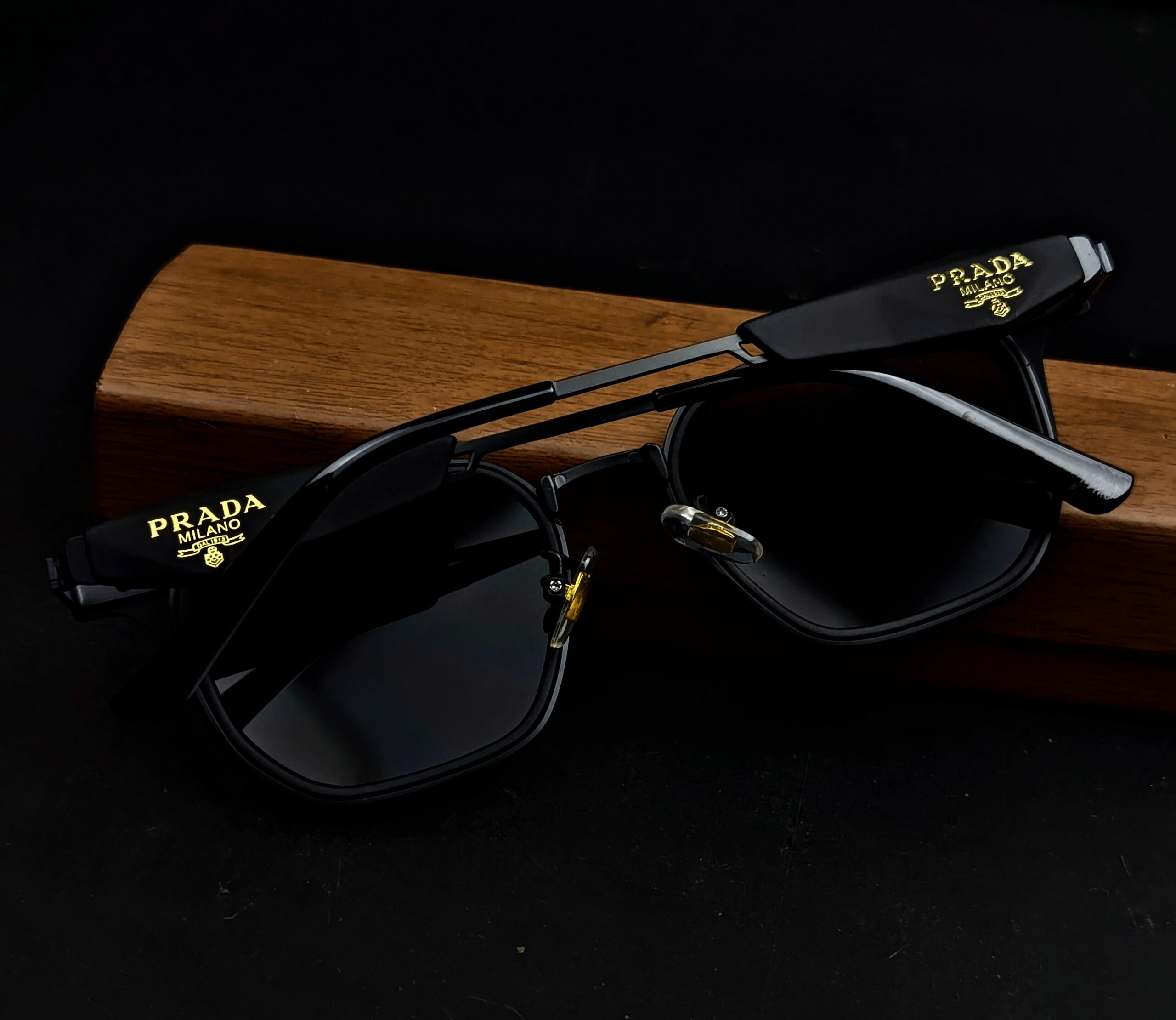 P R A D A Quality Luxury unisex Sunglasses| - Image 4