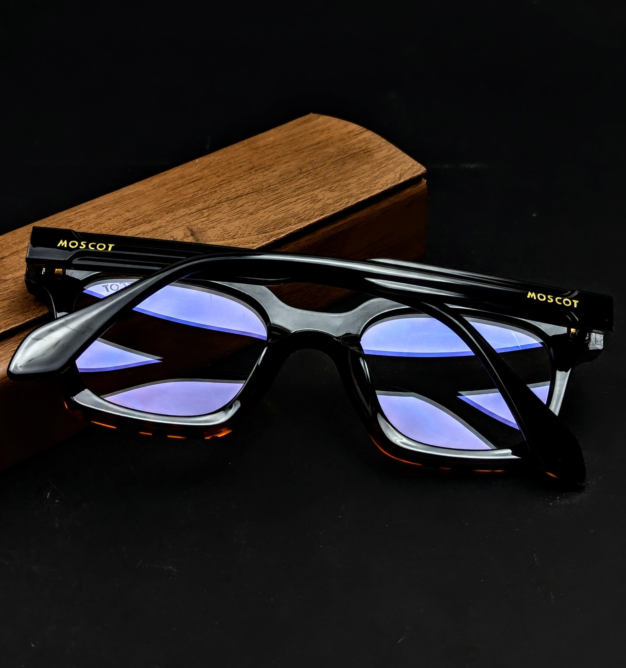 Moscot Hot fashions Premium quality Eye glasses| - Image 3