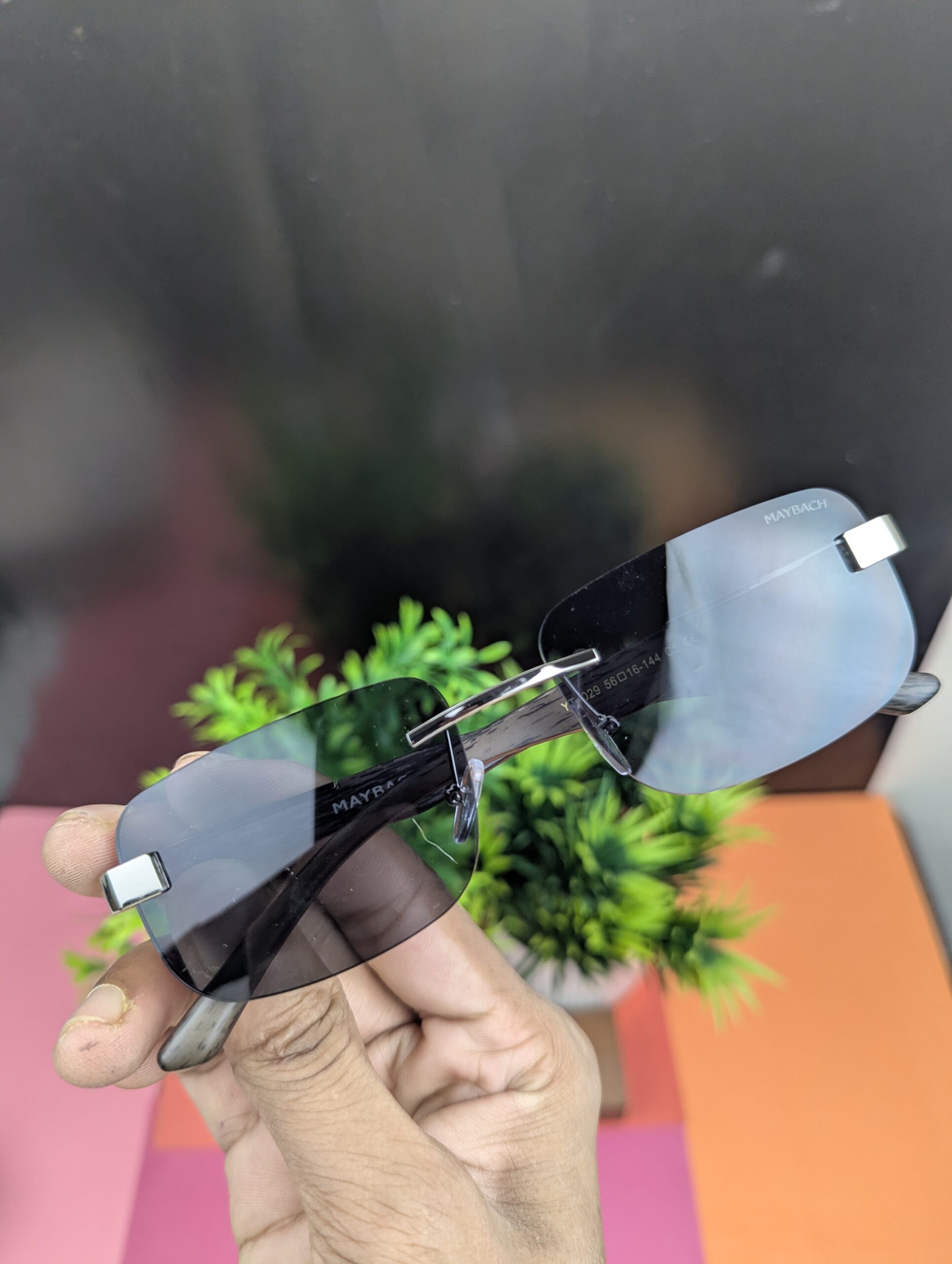 Luxury Rimless Square Sunglasses - Image 5