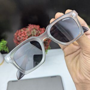 Moscot Matte Grey Square Sunglasses – Stylish Unisex Eyewear