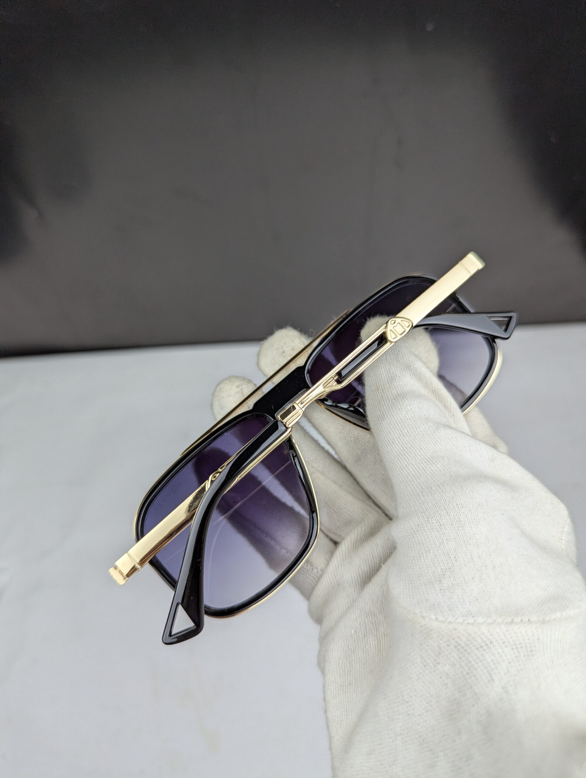 MARSHOCH Premium Square Double Bridge Sunglasses – Black & Gold - Image 3