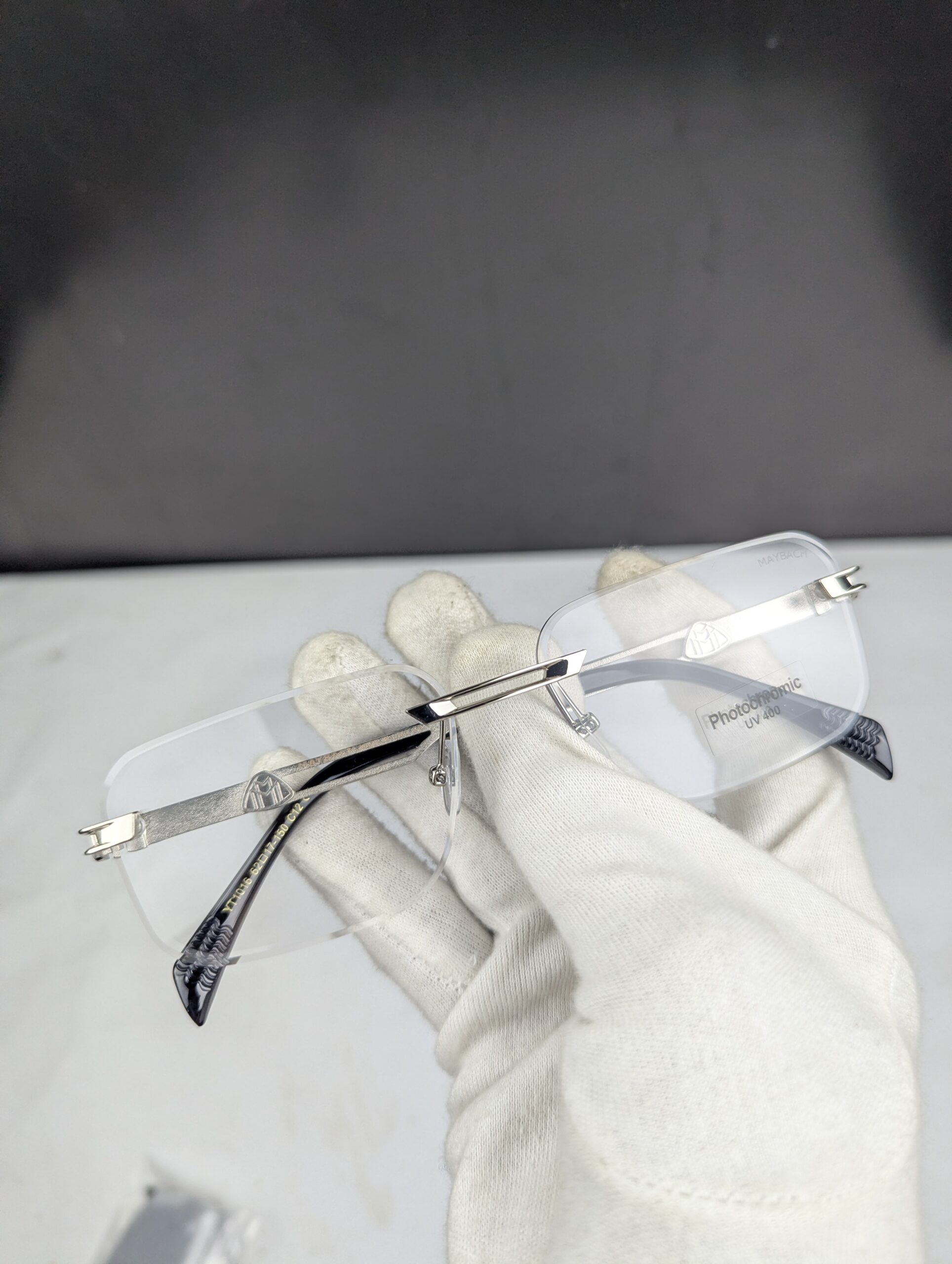 Premium Maybach Luxury Rimless Photochromic Sunglasses – Silver & Black