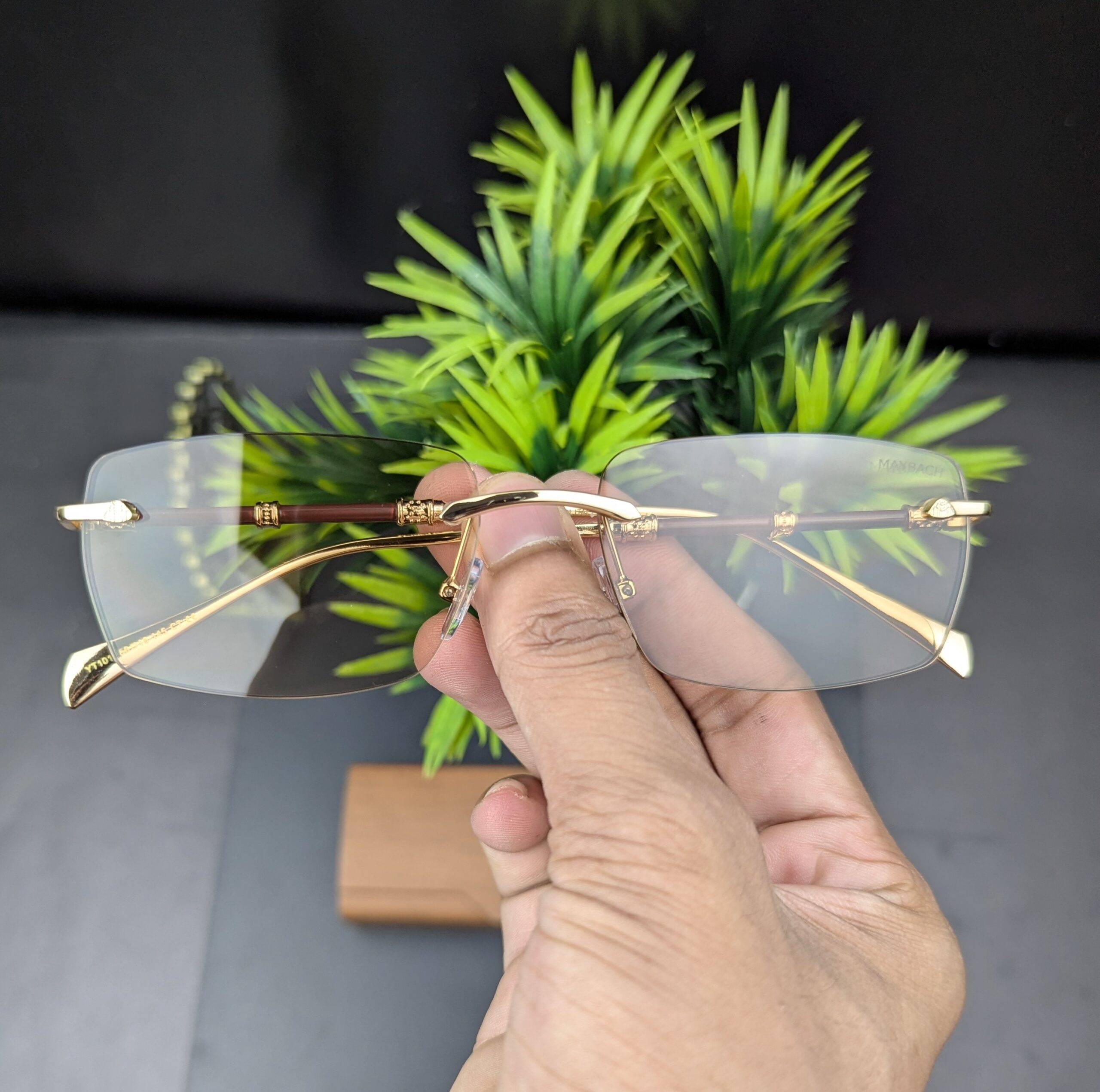 Luxury Rimless Gold & Wood Grain Temple Eyeglasses / Gradient Sunglasses - Image 2