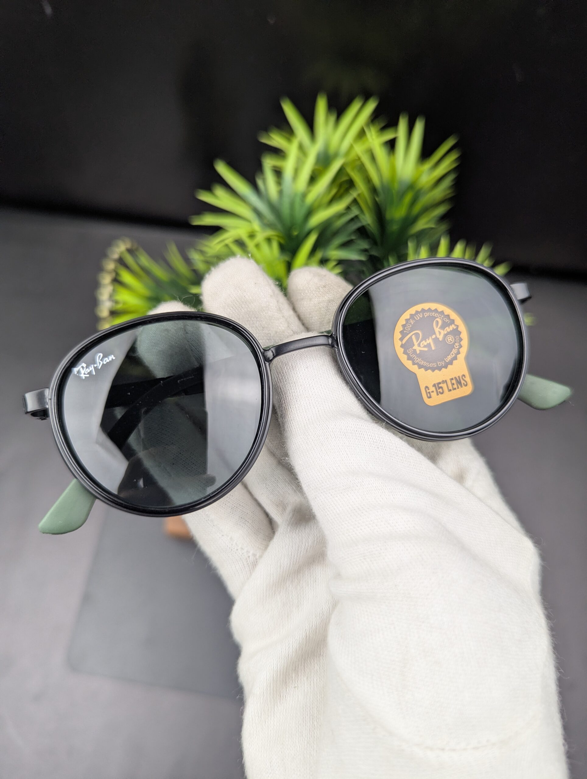 Classic Matte Black Round Sunglasses – Green Temple Tips & Dark G-15 Lenses - Image 3