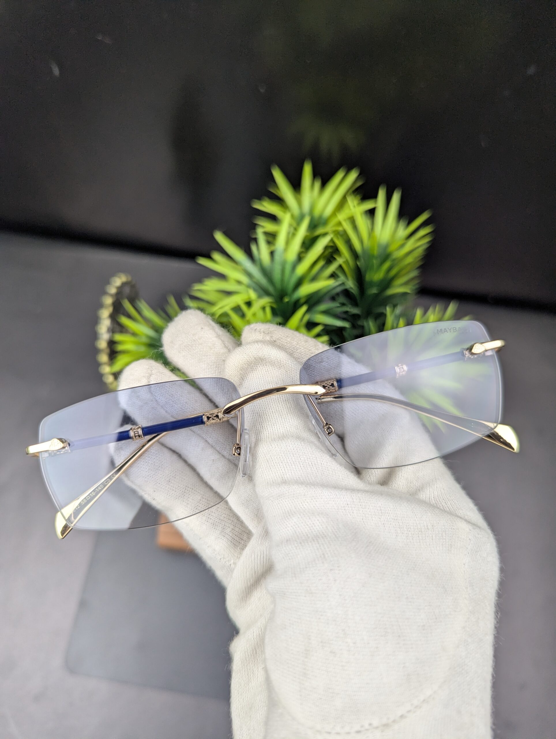 Luxury Rimless Rectangular Eyeglasses – Gold & Blue Gradient Tint