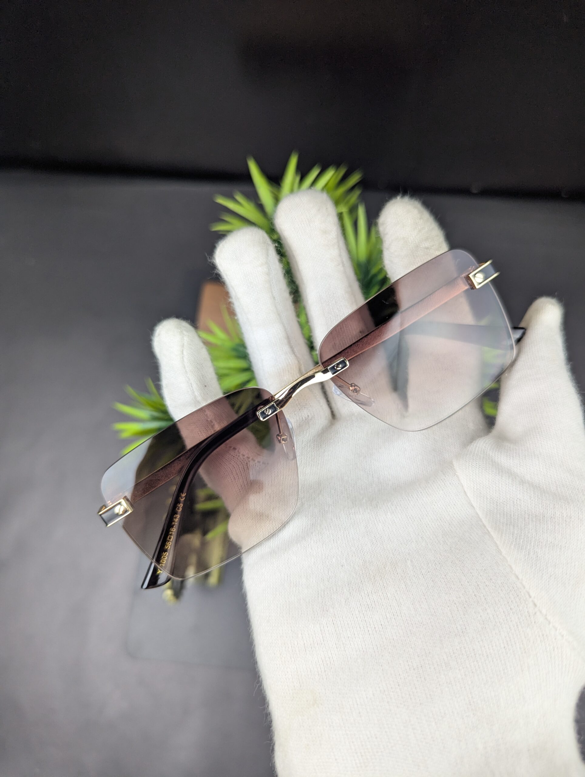 Cartier Style Rimless Rectangle Sunglasses – Rose Gold Accents with Brown Gradient Lenses - Image 7