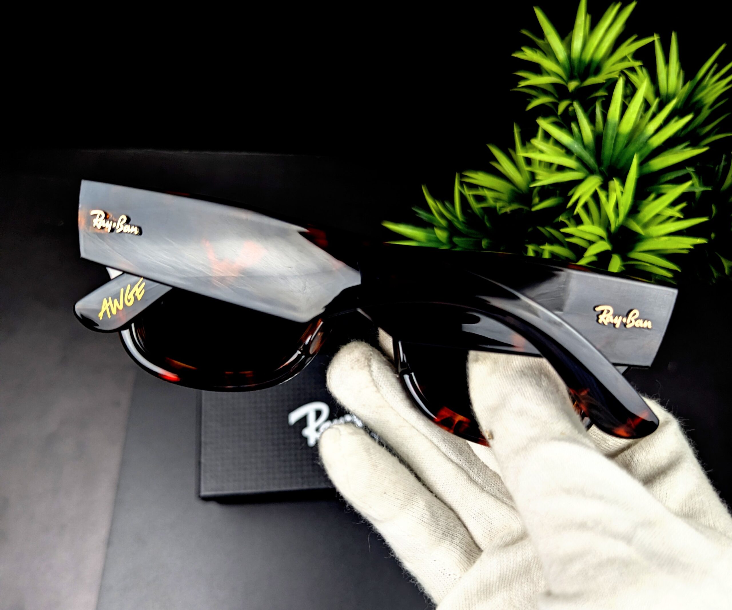Ray-Ban Square Polarized Sunglasses - Tortoise Frame - Image 6