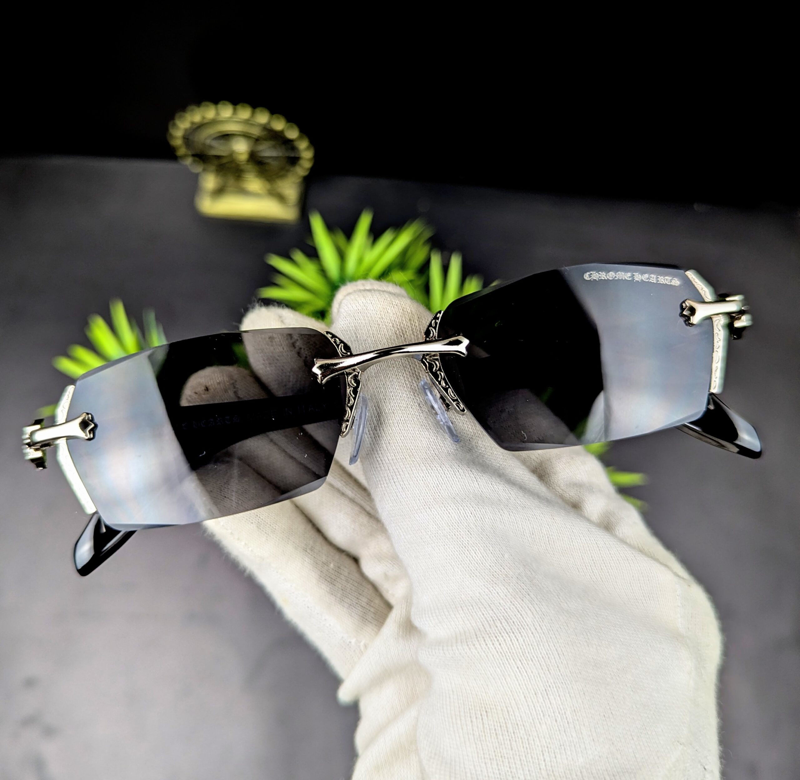 Chrome Hearts Luxury Rimless Gradient Sunglasses for Men & Women - Image 3