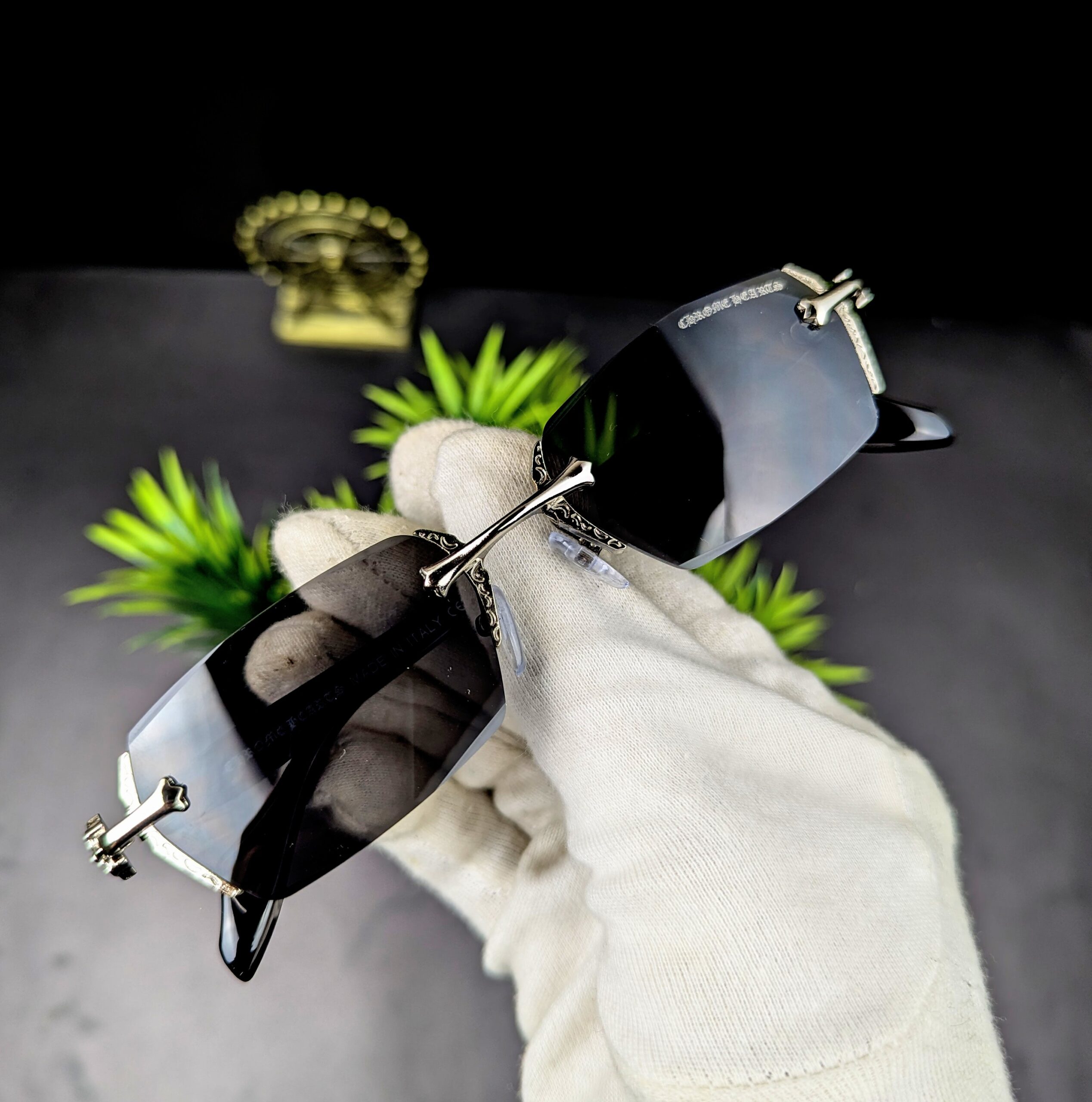 Chrome Hearts Luxury Rimless Gradient Sunglasses for Men & Women - Image 5