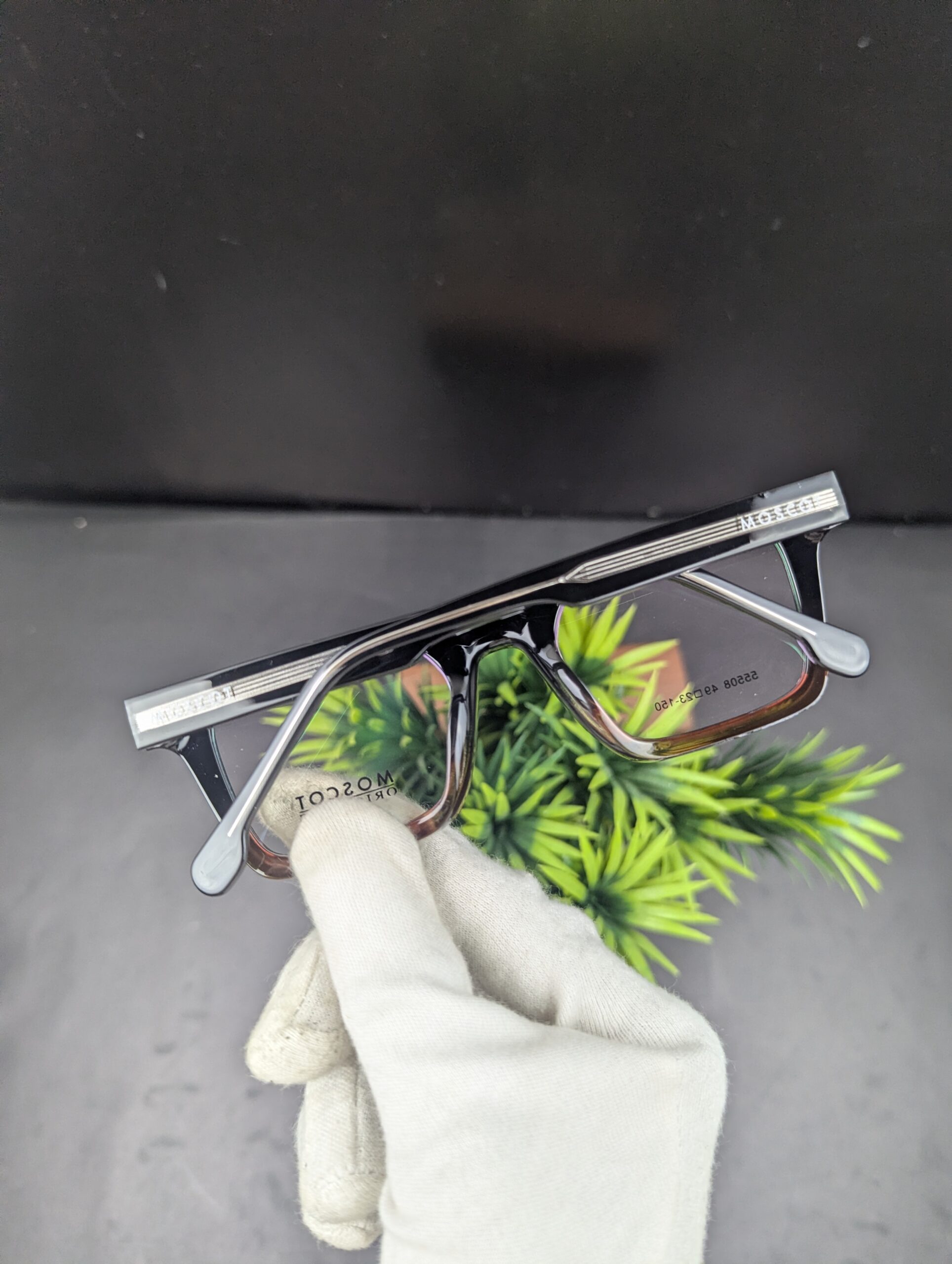 MOSCOT Originals Rectangular Gradient Eyeglasses - Image 5